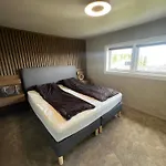 Сasa de vacaciones Sentral Enebolig Pa Lura Med Jacuzzi! Stavanger