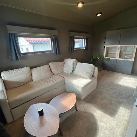 Сasa de vacaciones Sentral Enebolig Pa Lura Med Jacuzzi! *