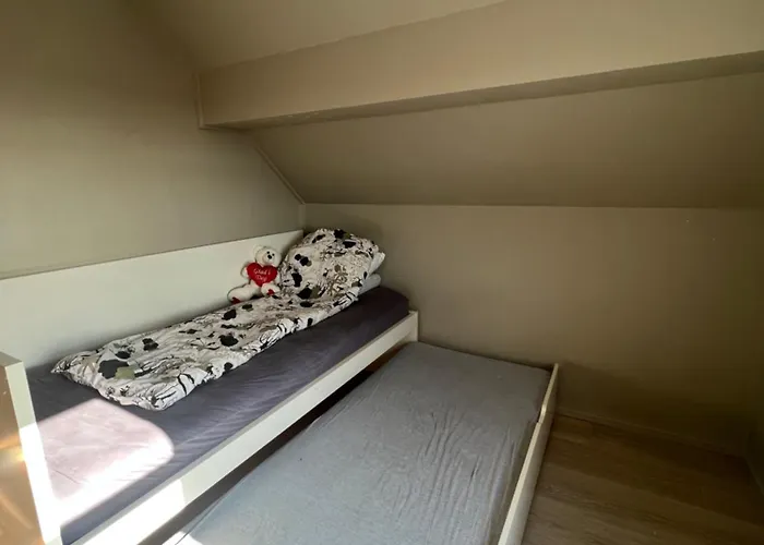 Sentral Enebolig Pa Lura Med Jacuzzi! *