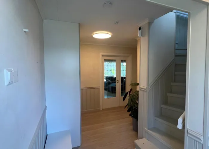 Sentral Enebolig Pa Lura Med Jacuzzi! Дом отдыха Ставангер